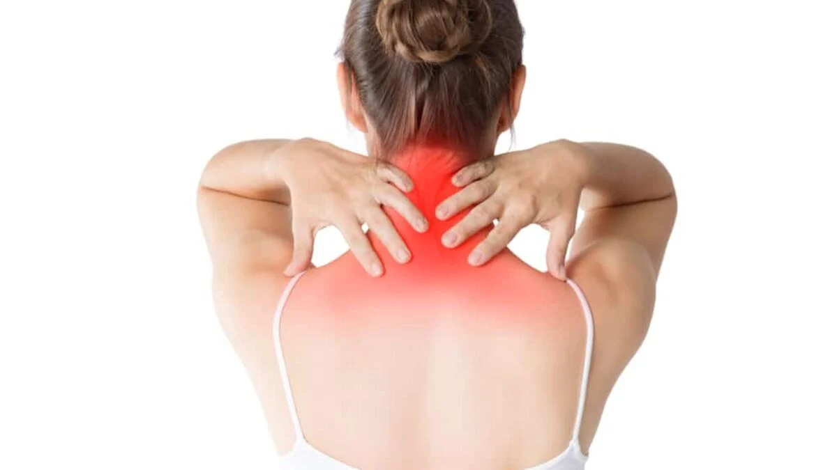 FACTORES QUE INFLUYEN EN EL DOLOR CERVICAL